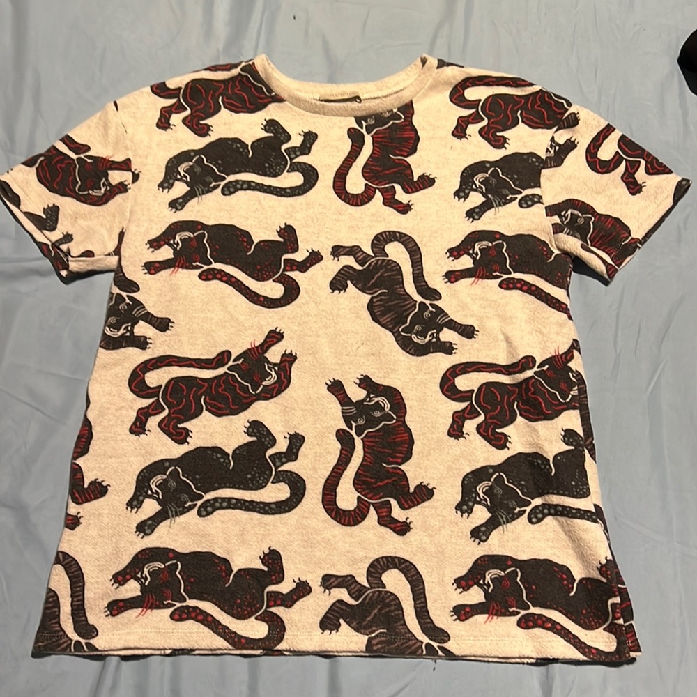 Tiger illustrated Zara shirt